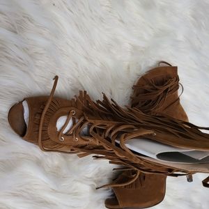 New never worn booties